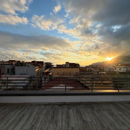 Appartement Con Terrazza Panoramica - Centro